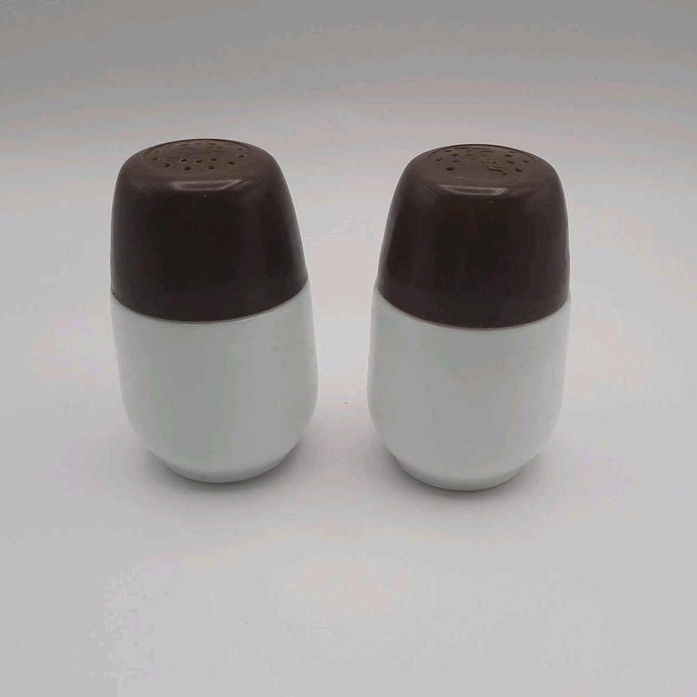 Vtg Gemco Salt & Pepper Shaker Set Brown MCM